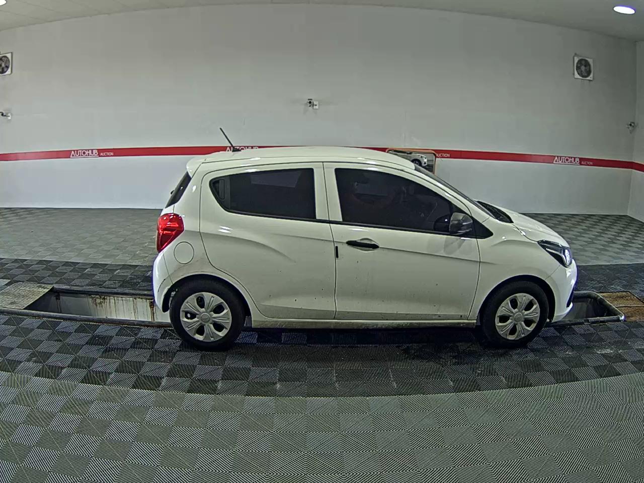 Chevrolet Spark 2018 - Image 3