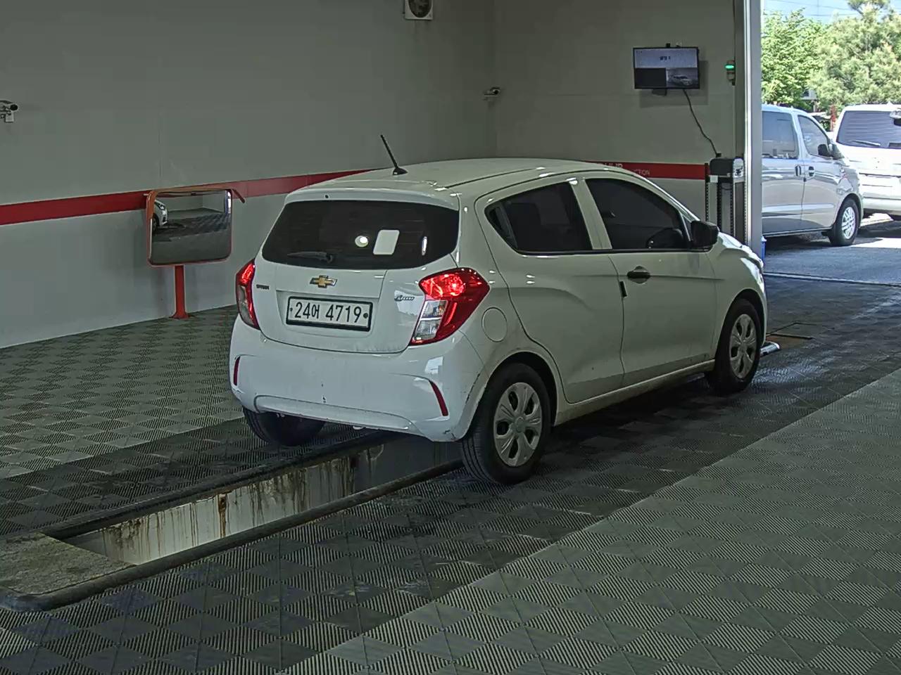 Chevrolet Spark 2018 - Image 4