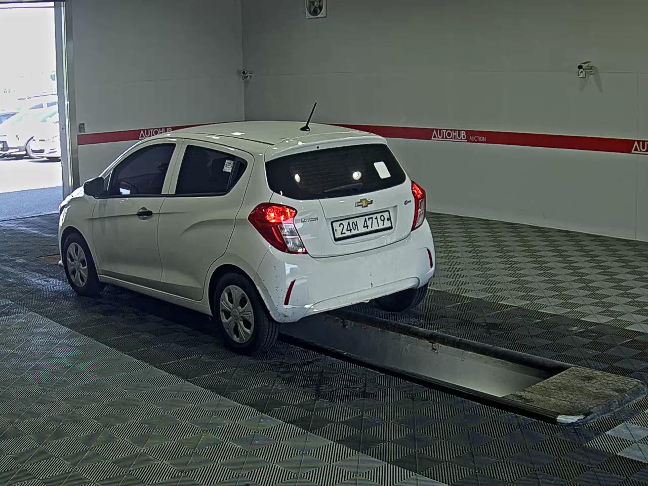 Chevrolet Spark 2018 - Image 5