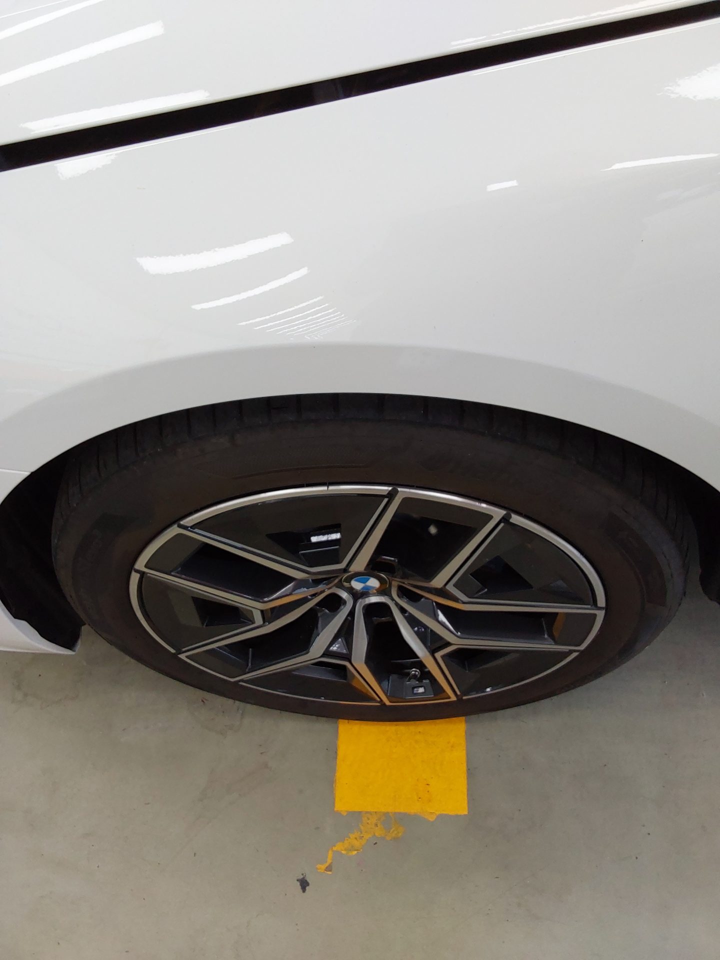 BMW 5 Series 2024 - Image 19