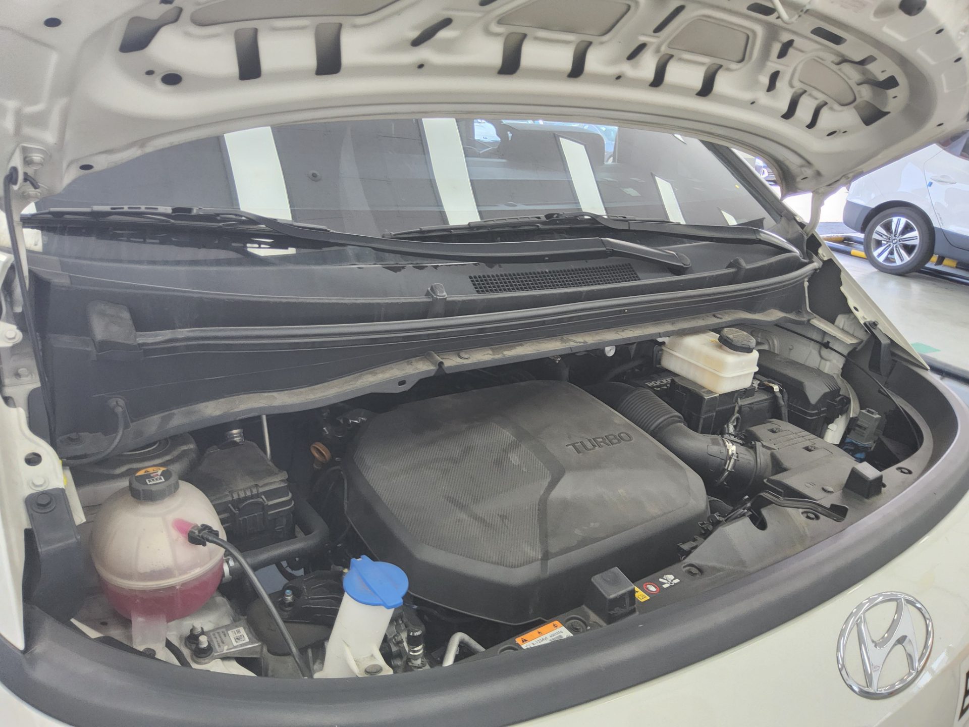 Hyundai Staria 2023 - Image 18
