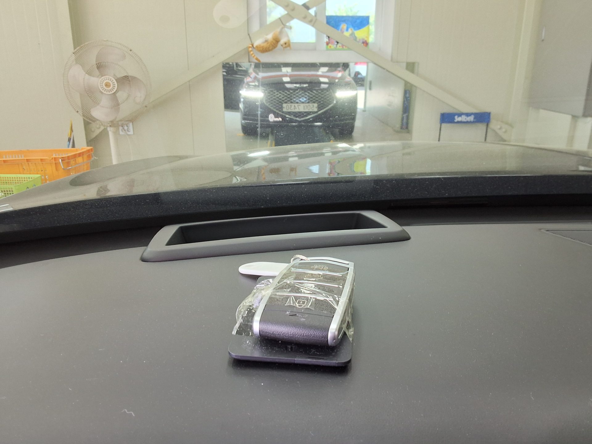 Genesis G90 2019 - Image 17