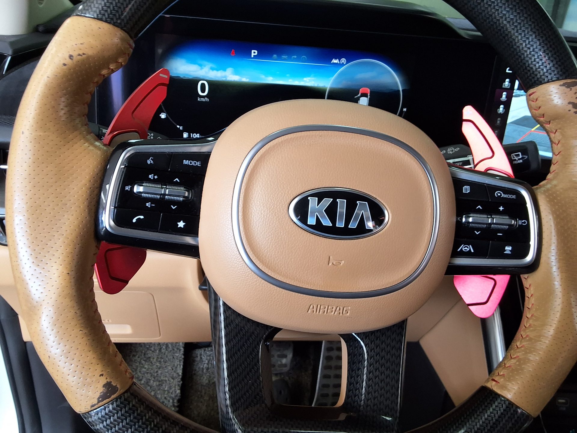 Kia SEDONA 2021 - Image 16