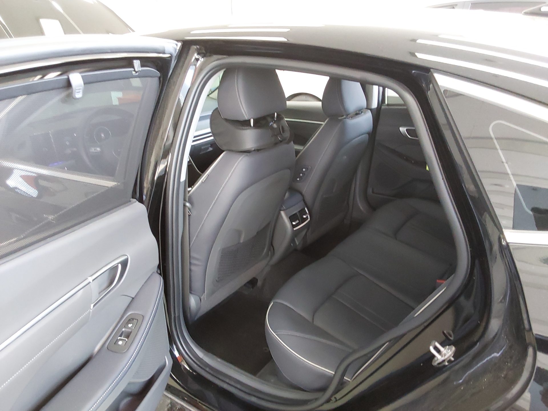 Hyundai Sonata 2024 - Image 12