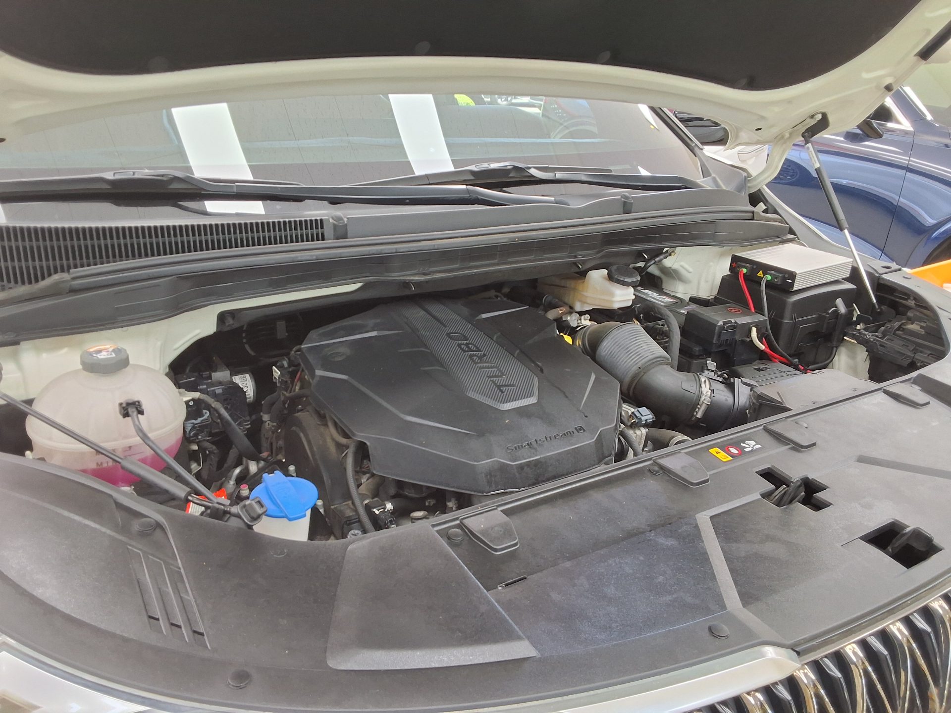 Kia SEDONA 2021 - Image 17