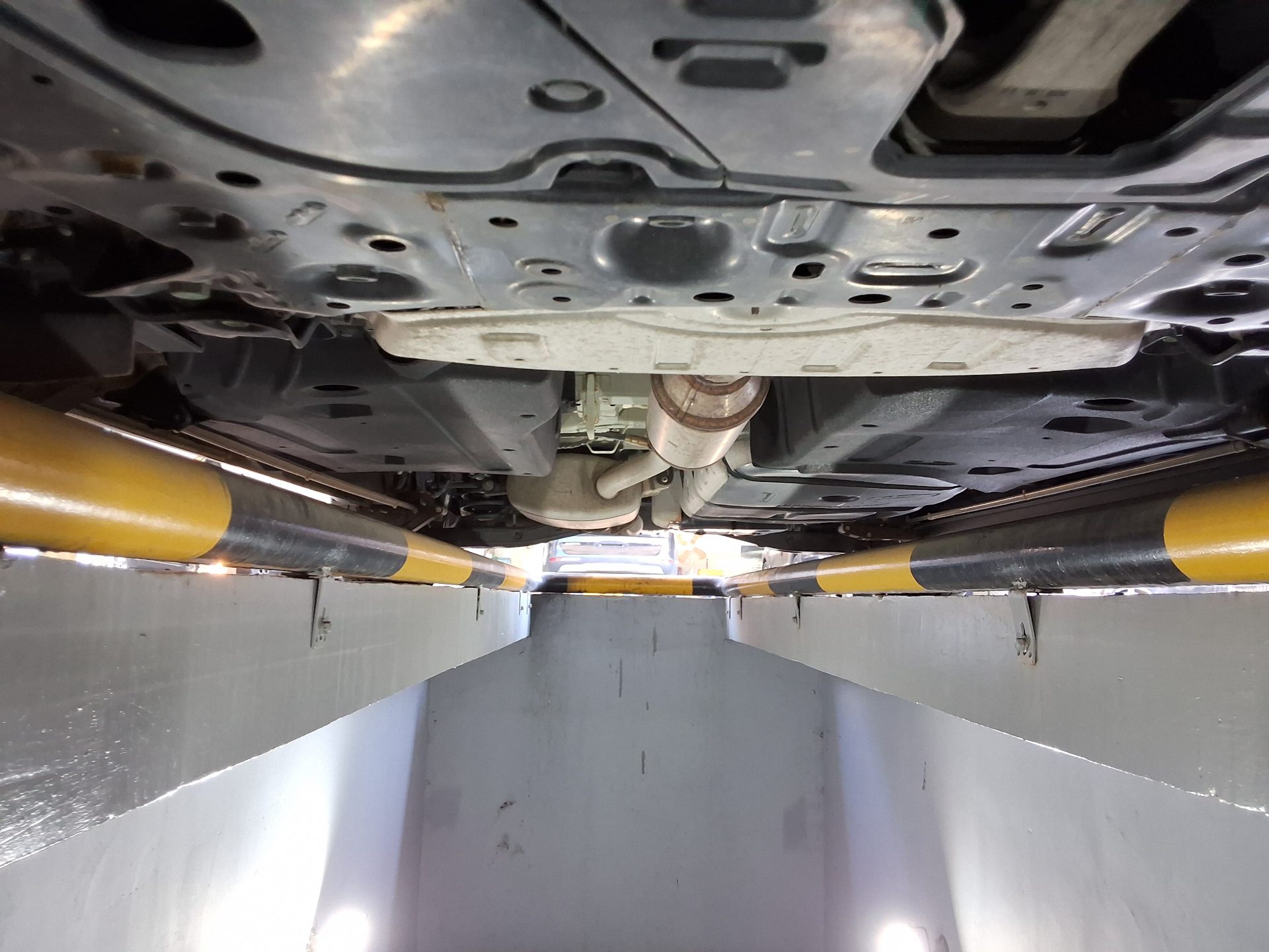 Kia SEDONA 2021 - Image 19