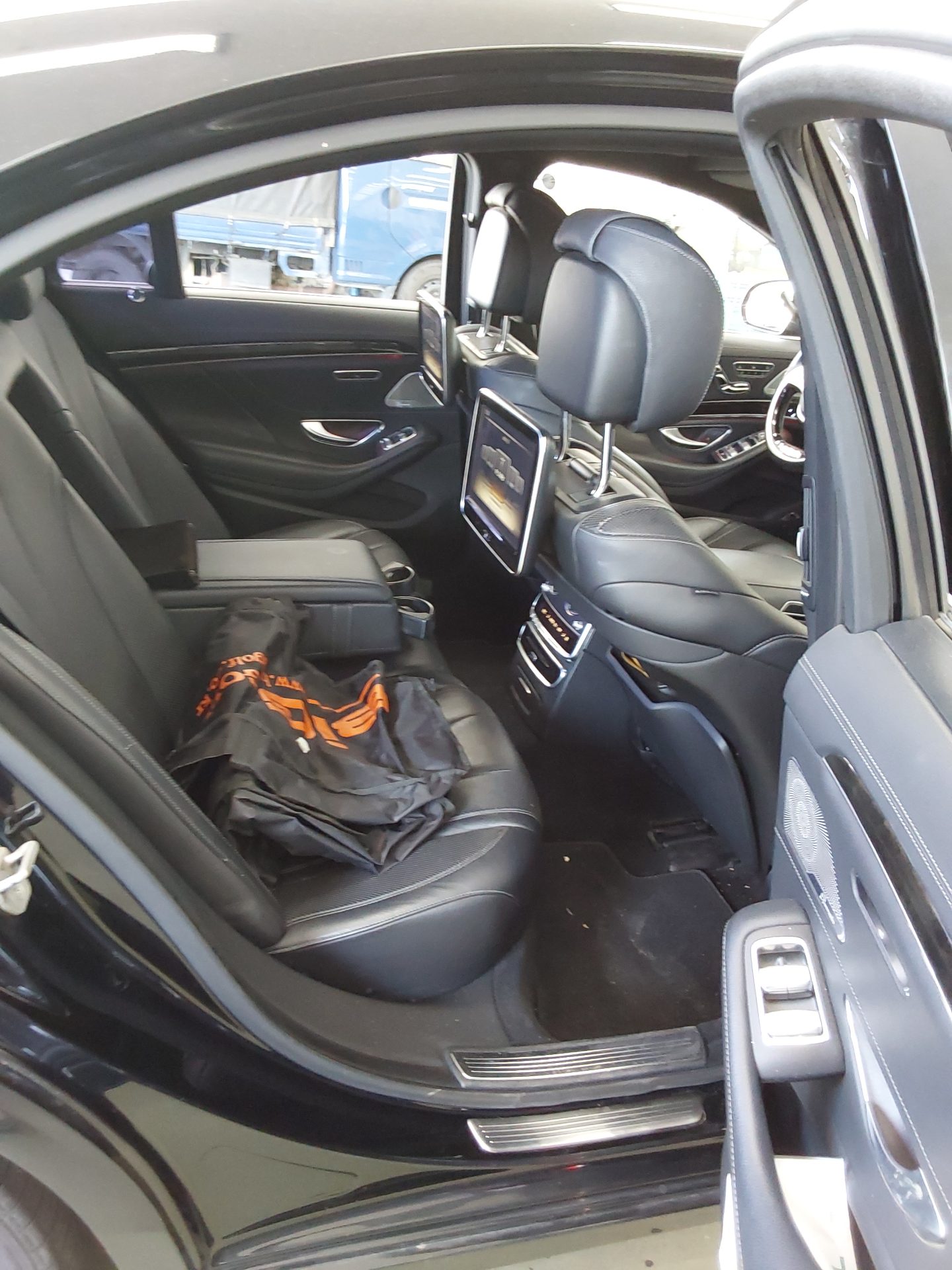 Mercedes-Benz S-Class 2014 - Image 12