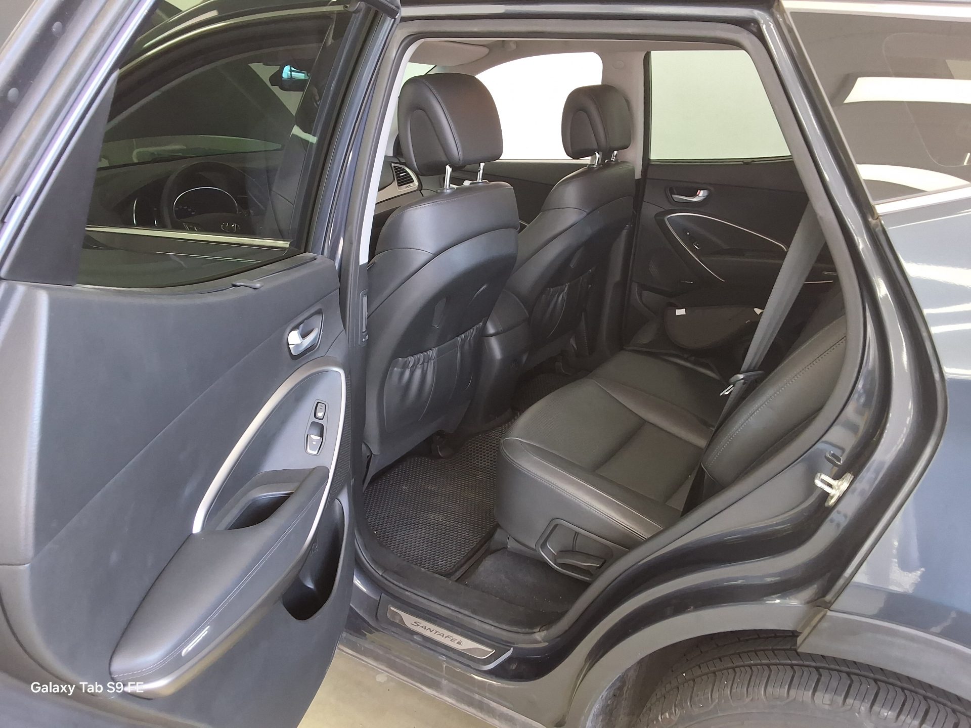 Hyundai Santa Fe 2015 - Image 11