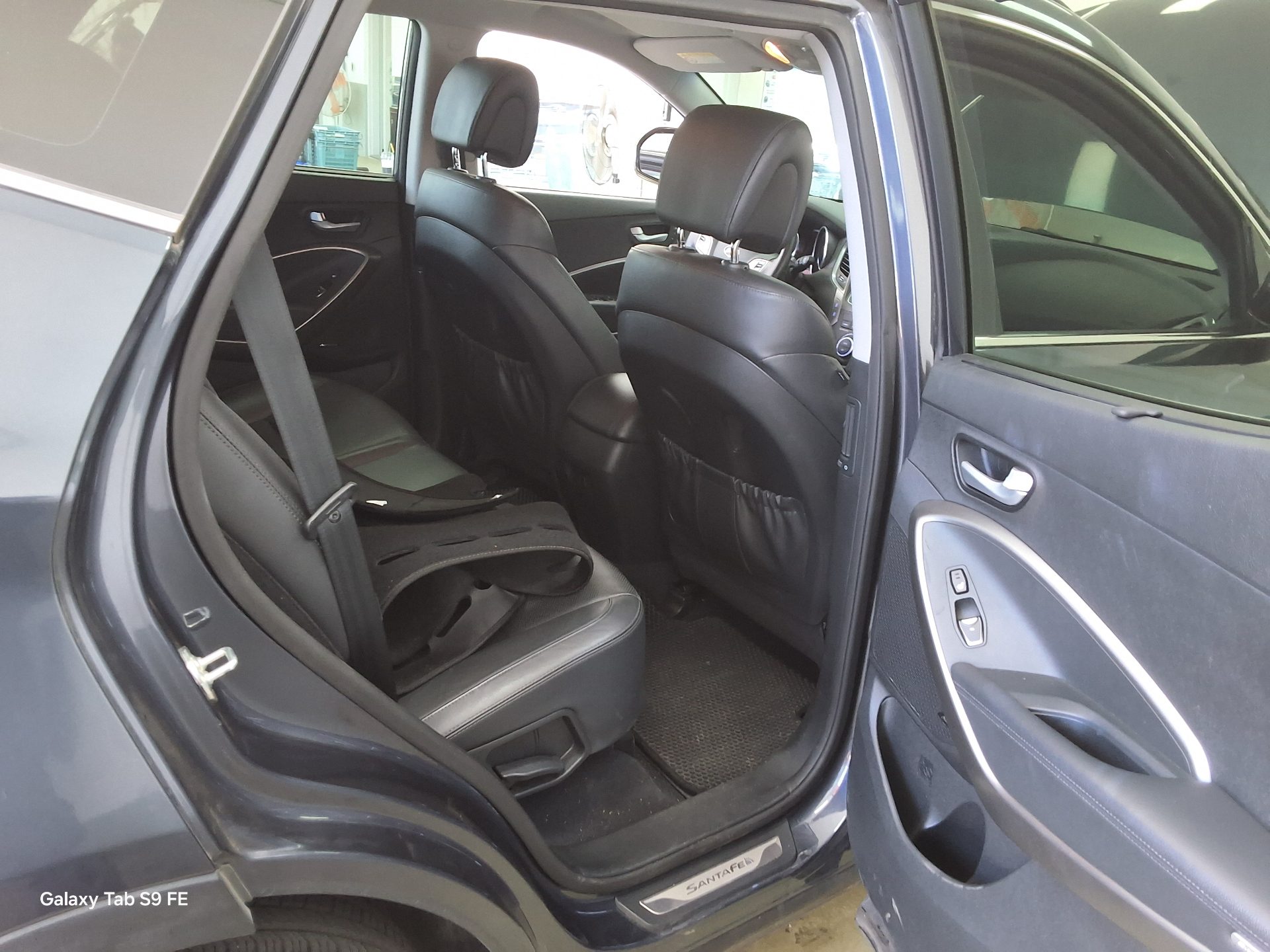 Hyundai Santa Fe 2015 - Image 12