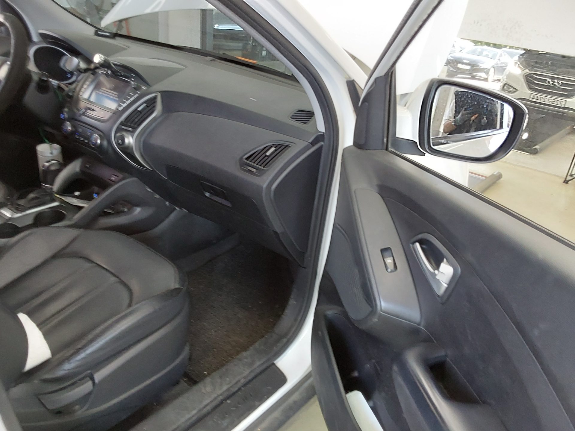 BMW IX 2015 - 이미지 14