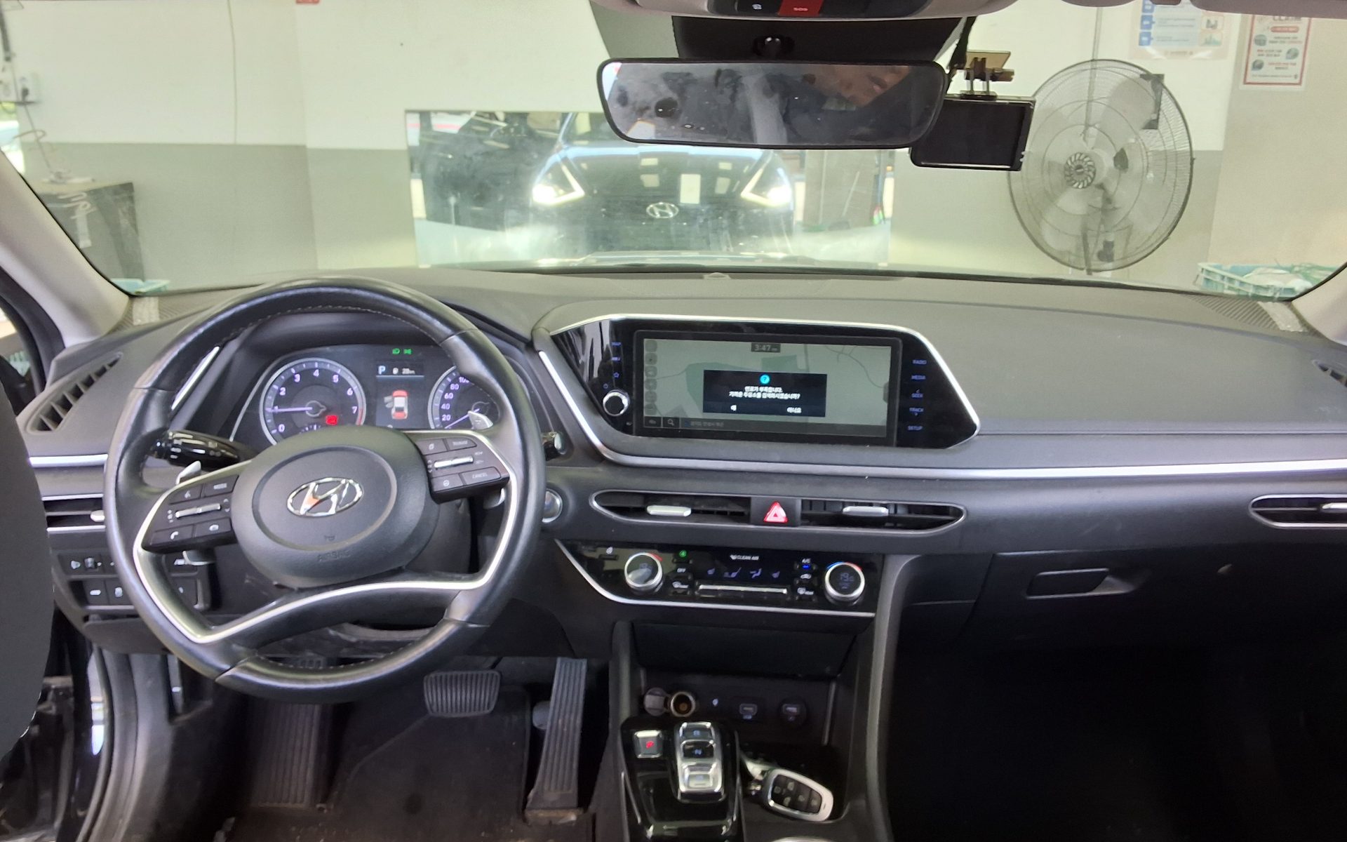 Hyundai Sonata 2022 - Image 10