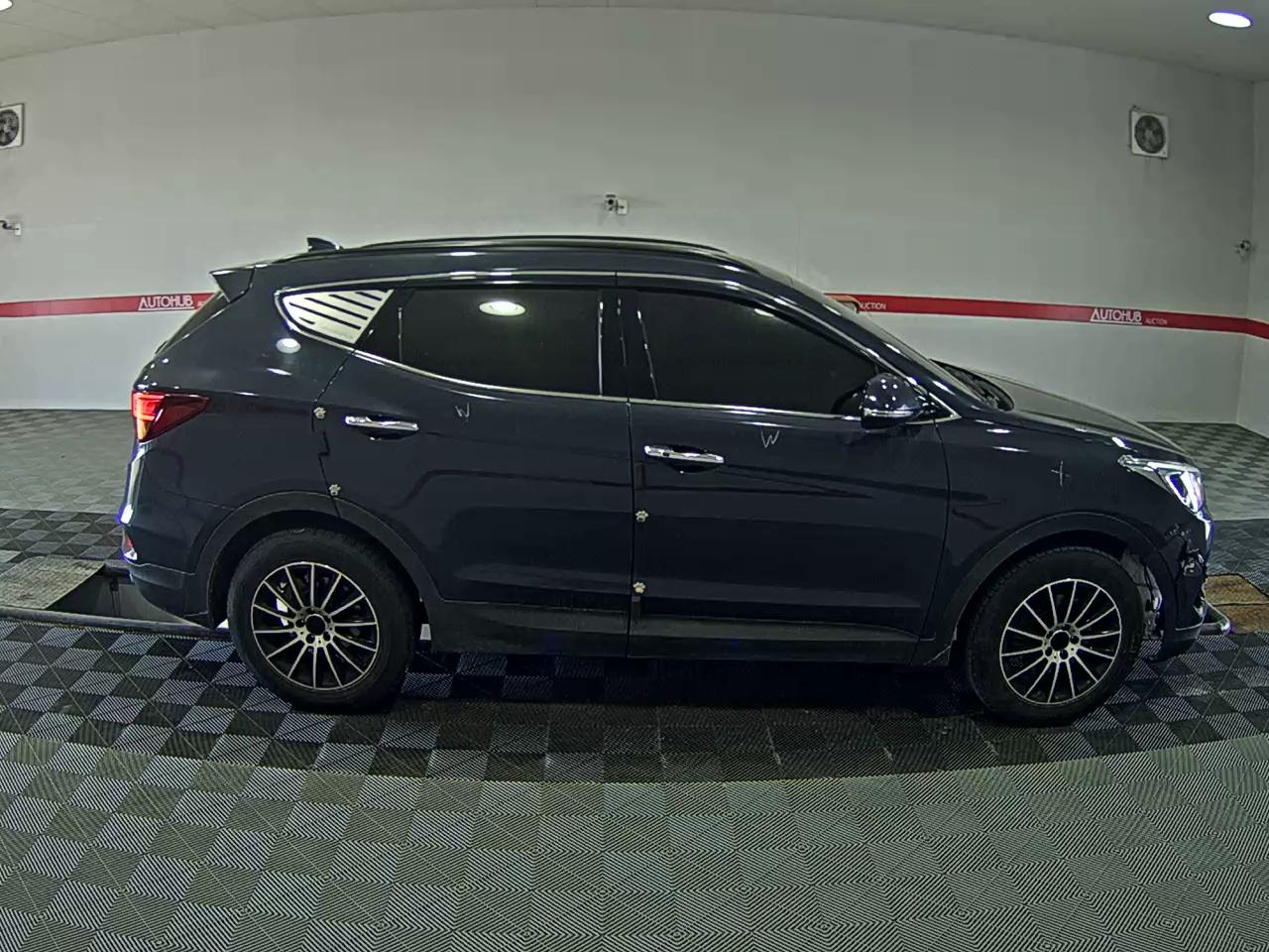 Hyundai Santa Fe 2016 - Image 3