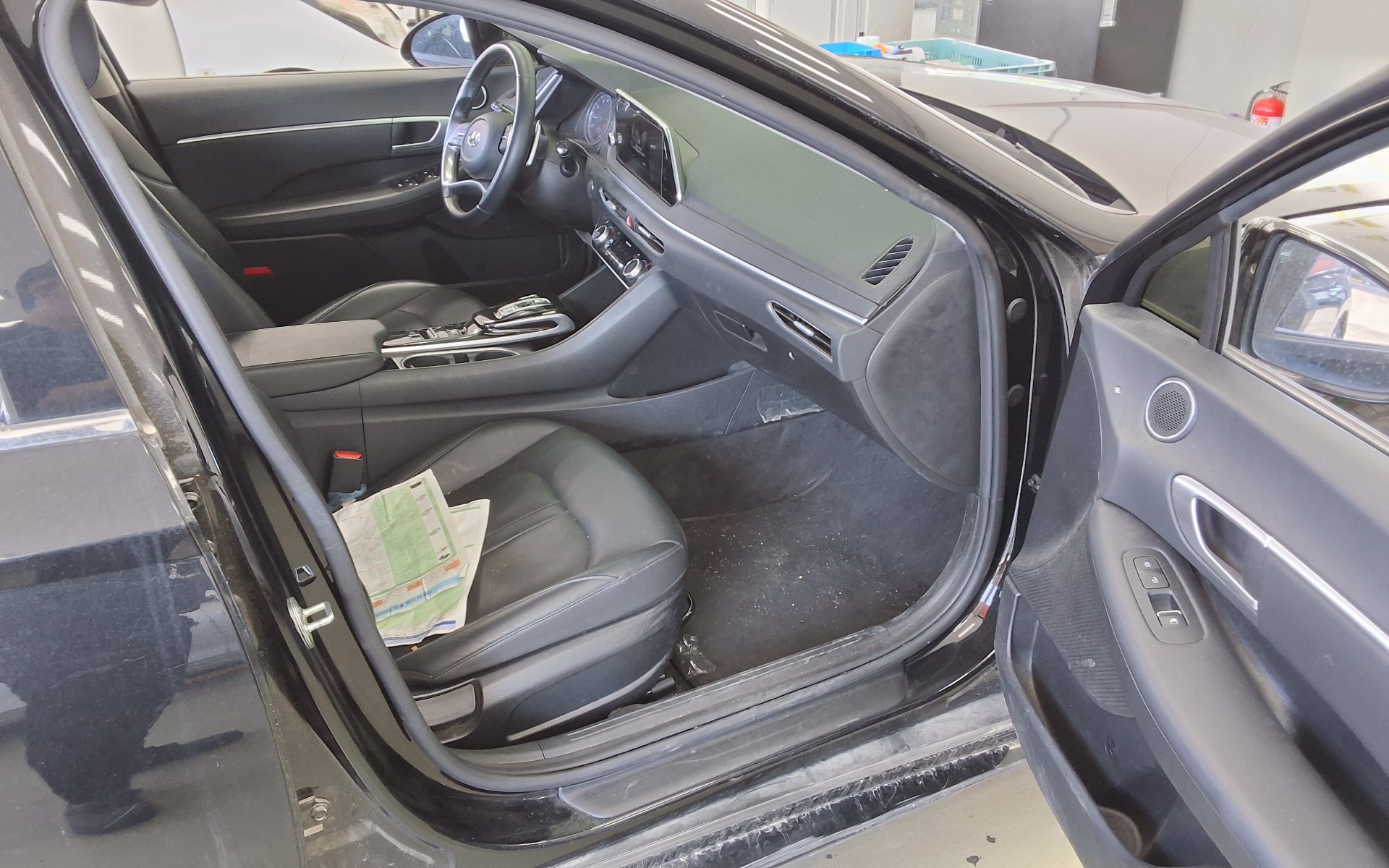 Hyundai Sonata 2022 - Image 13