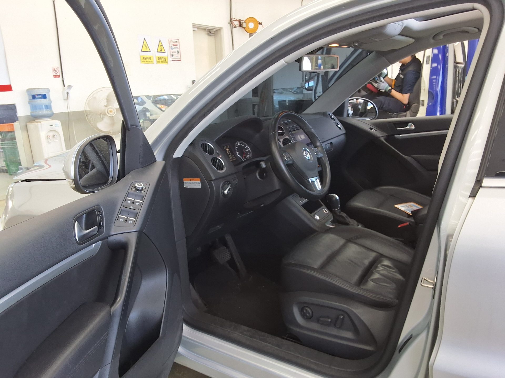 Volkswagen Tiguan 2014 - Image 9