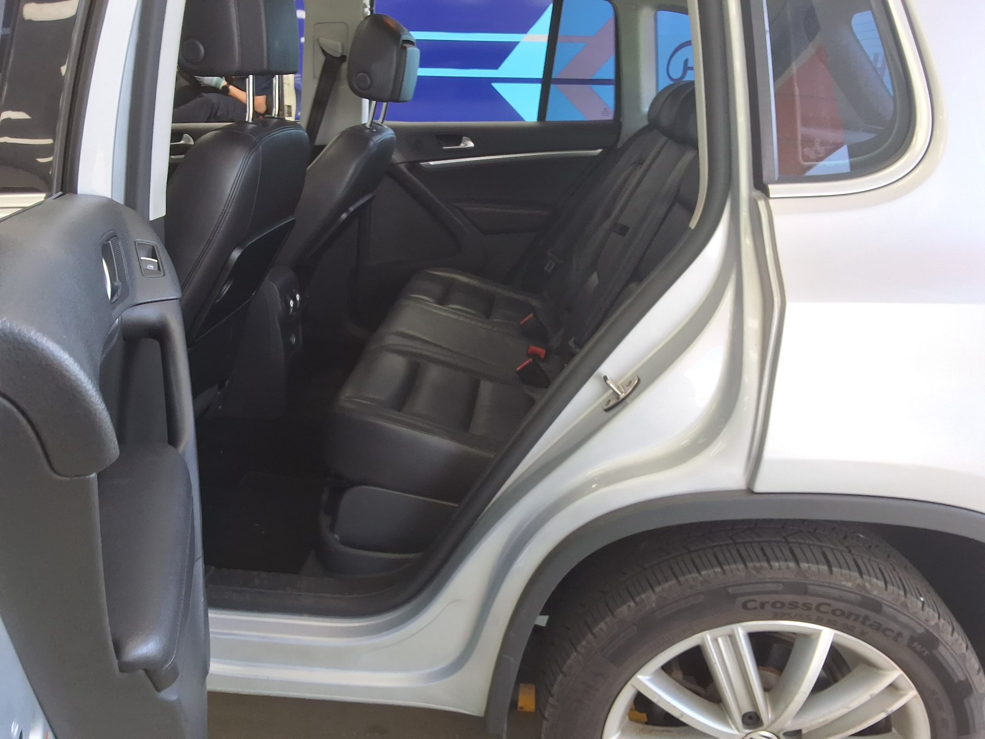 Volkswagen Tiguan 2014 - Image 11