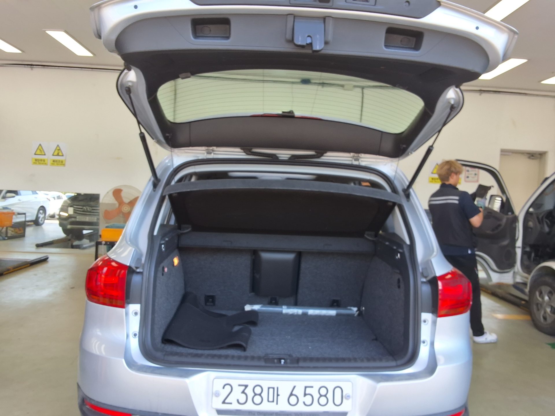 Volkswagen Tiguan 2014 - Image 14