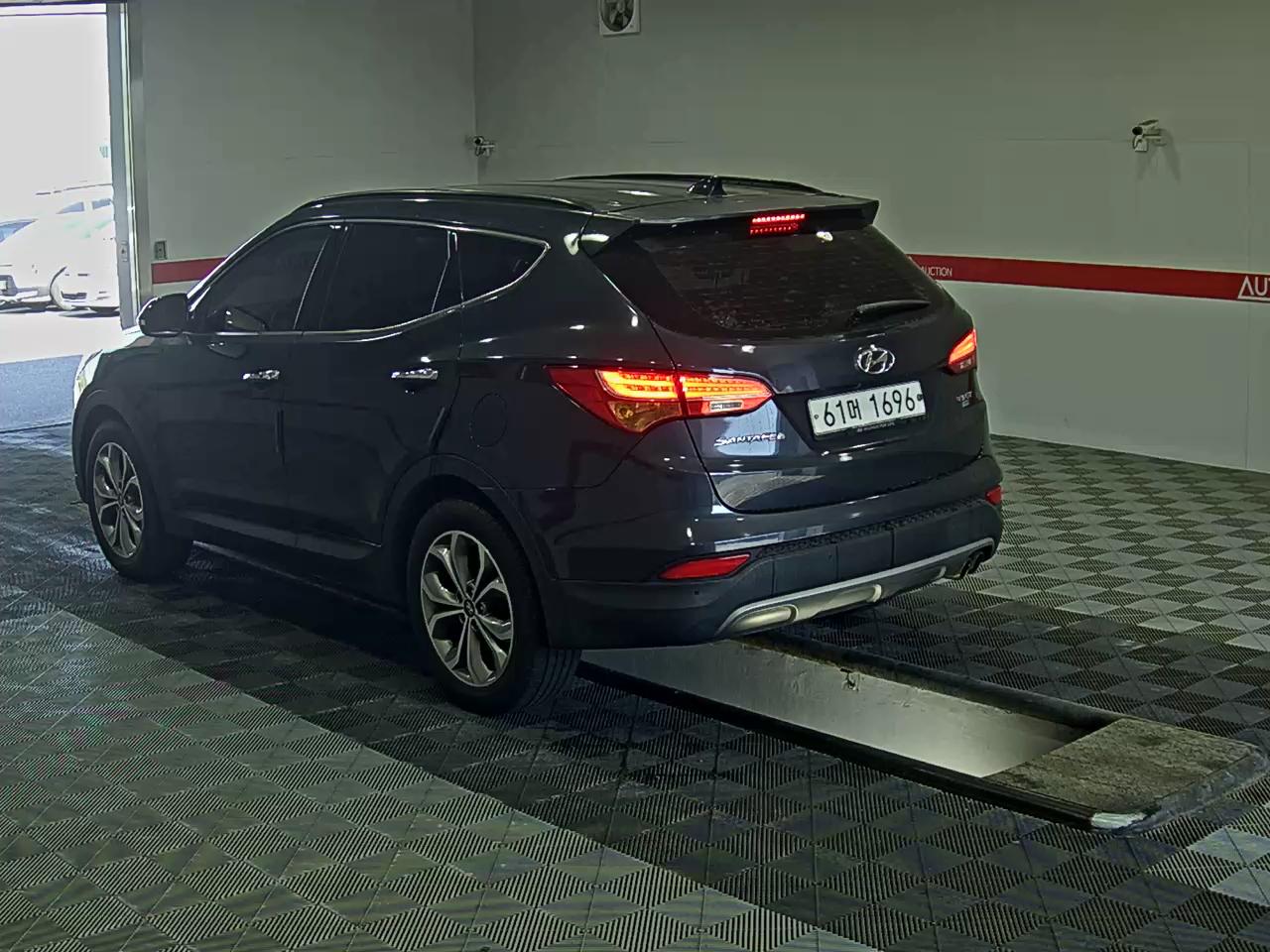 Hyundai Santa Fe 2015 - Image 5