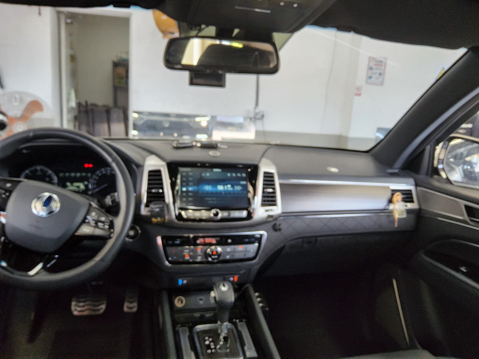 KG Mobility Rexton 2018 - Image 10