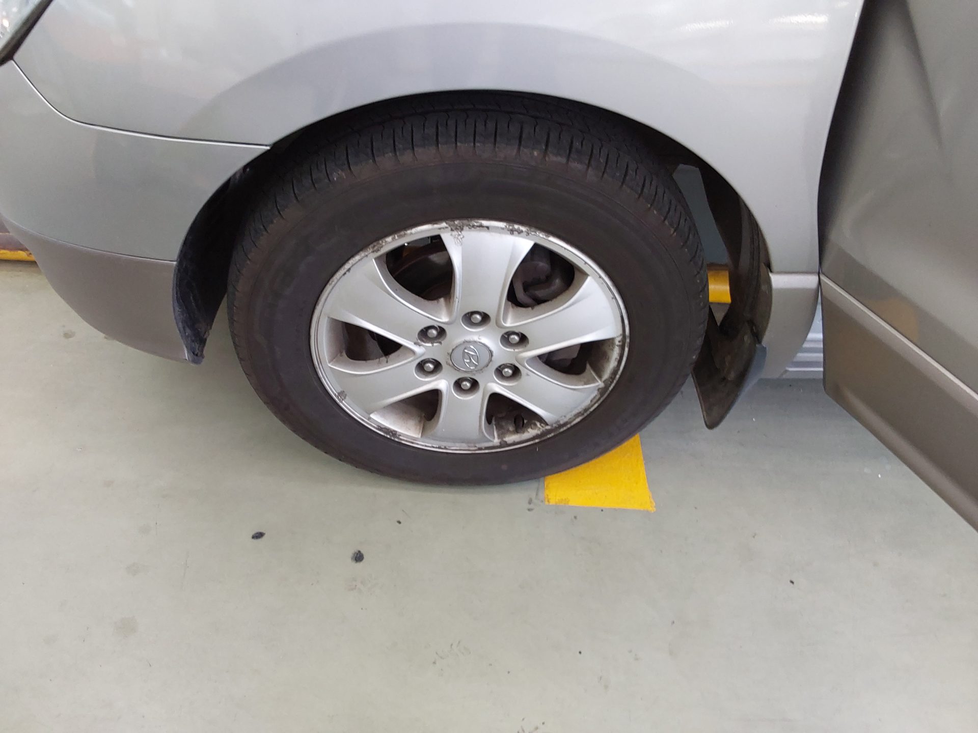 Hyundai Grand Starex 2011 - Image 19