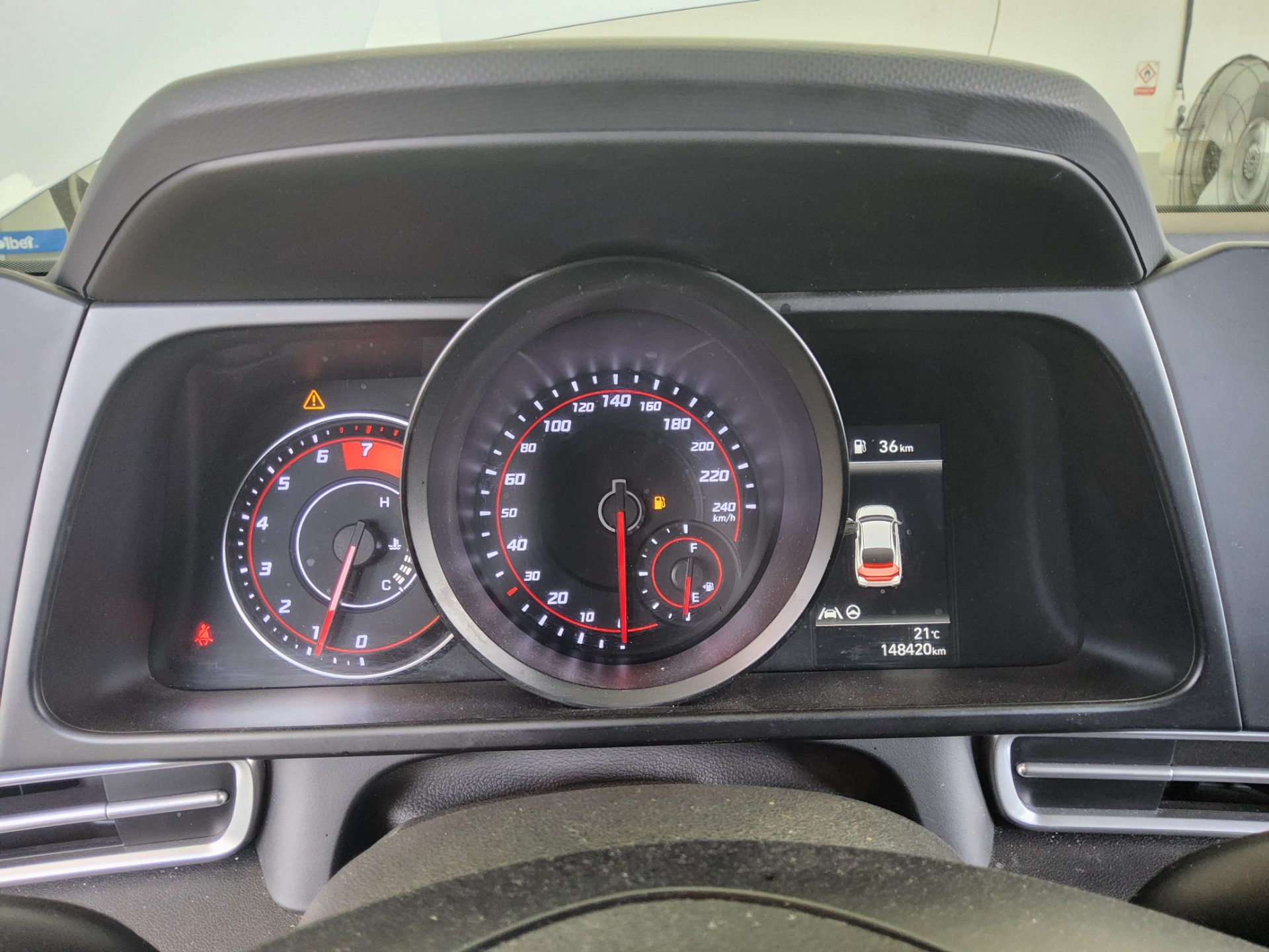 Hyundai Elantra 2021 - Image 8