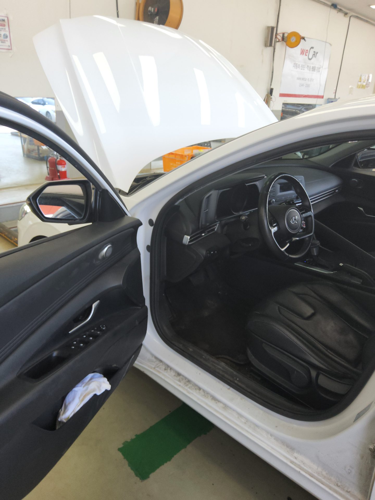 Hyundai Elantra 2021 - Image 9