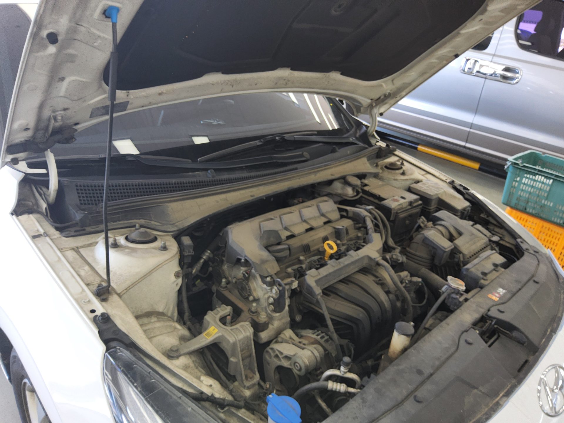Hyundai Elantra 2021 - Image 17