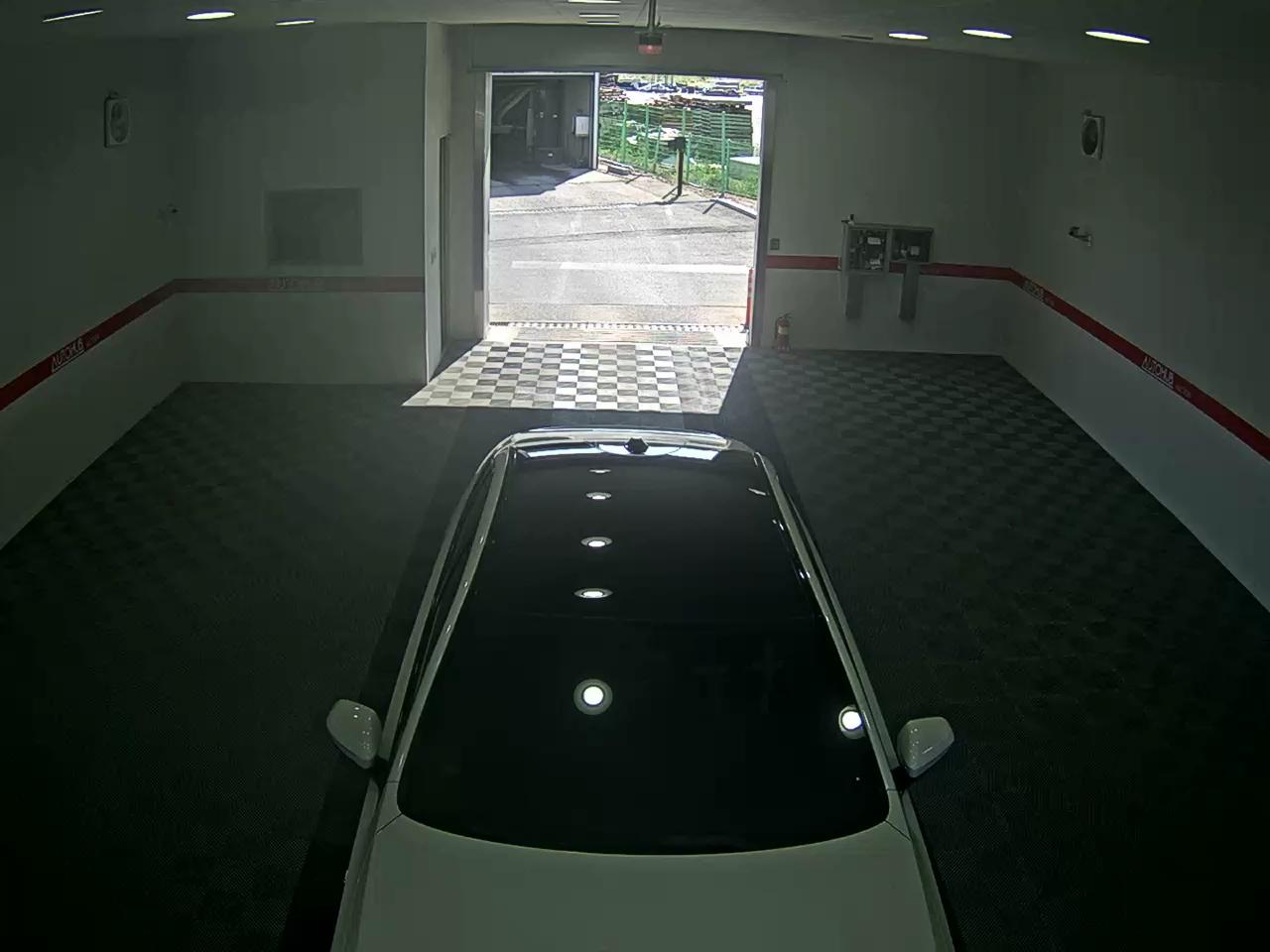 BMW 5 Series 2024 - Image 6