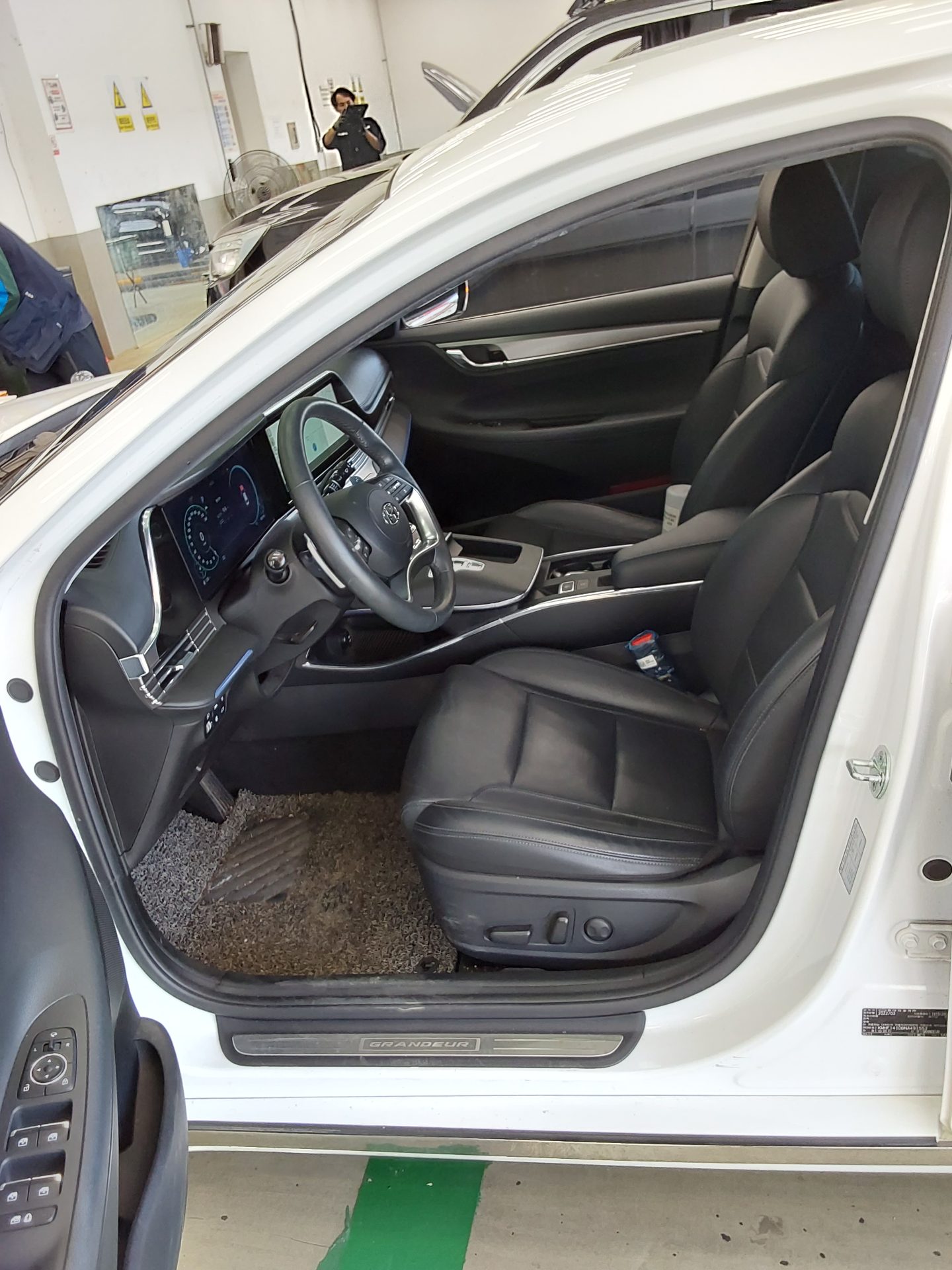 Hyundai Grandeur 2022 - Image 9