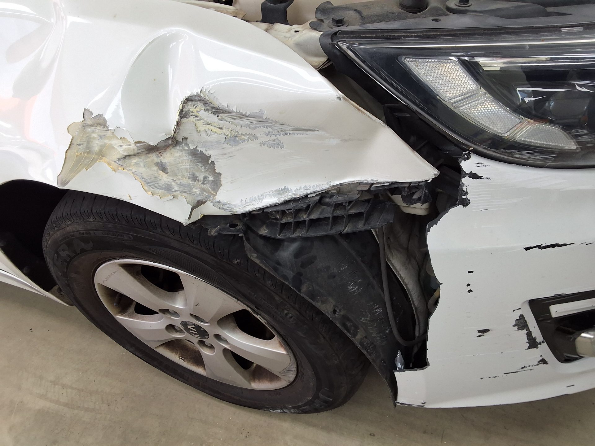 Kia Other 2015 - Image 20