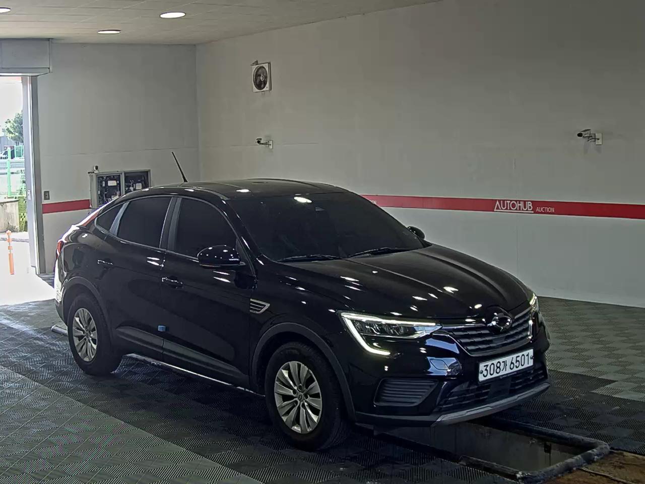 2020 - renault xm3
