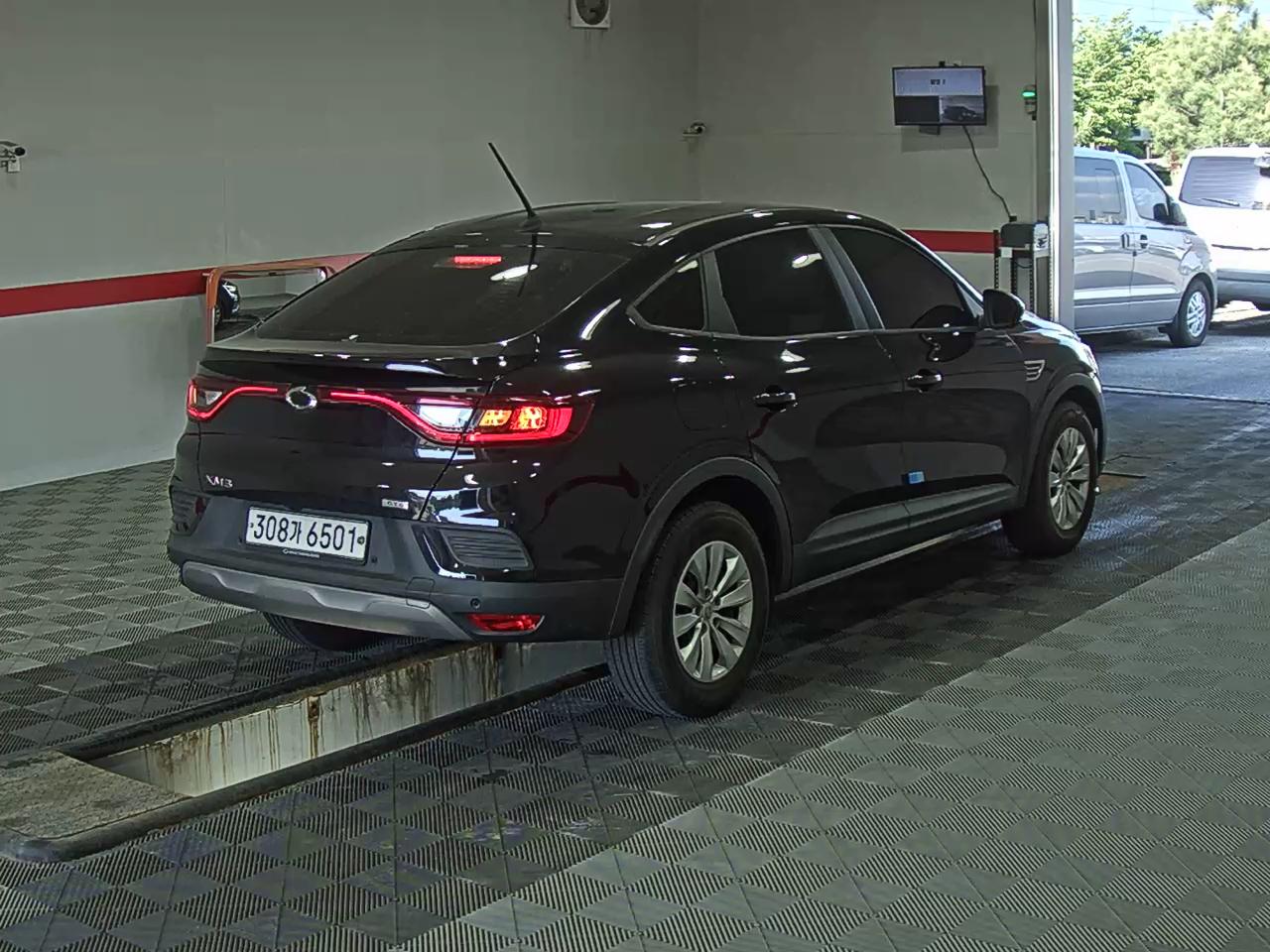 2020 - renault xm3