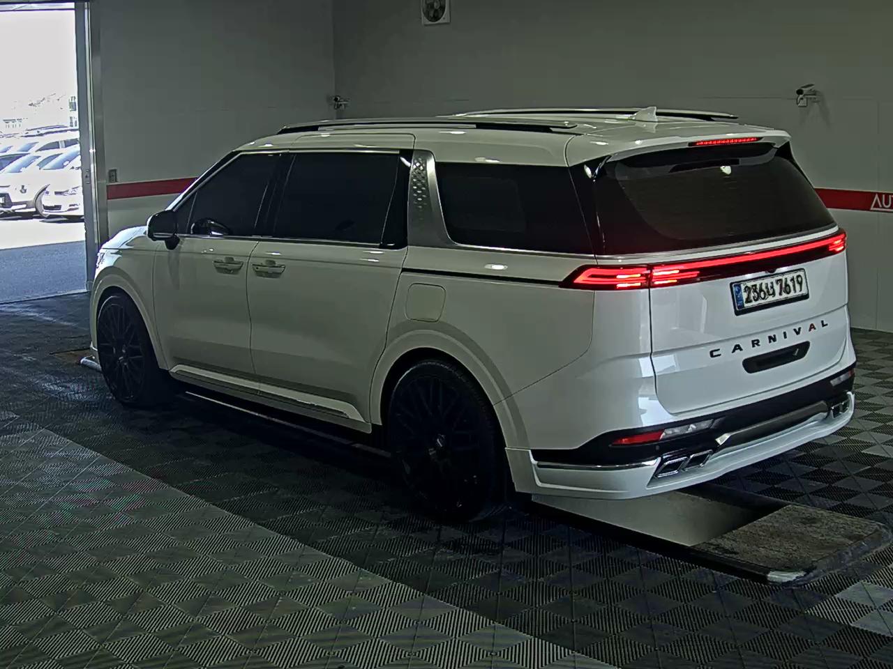Kia SEDONA 2021 - Image 5