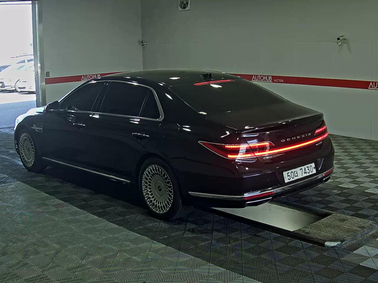 Genesis G90 2019 - Image 5