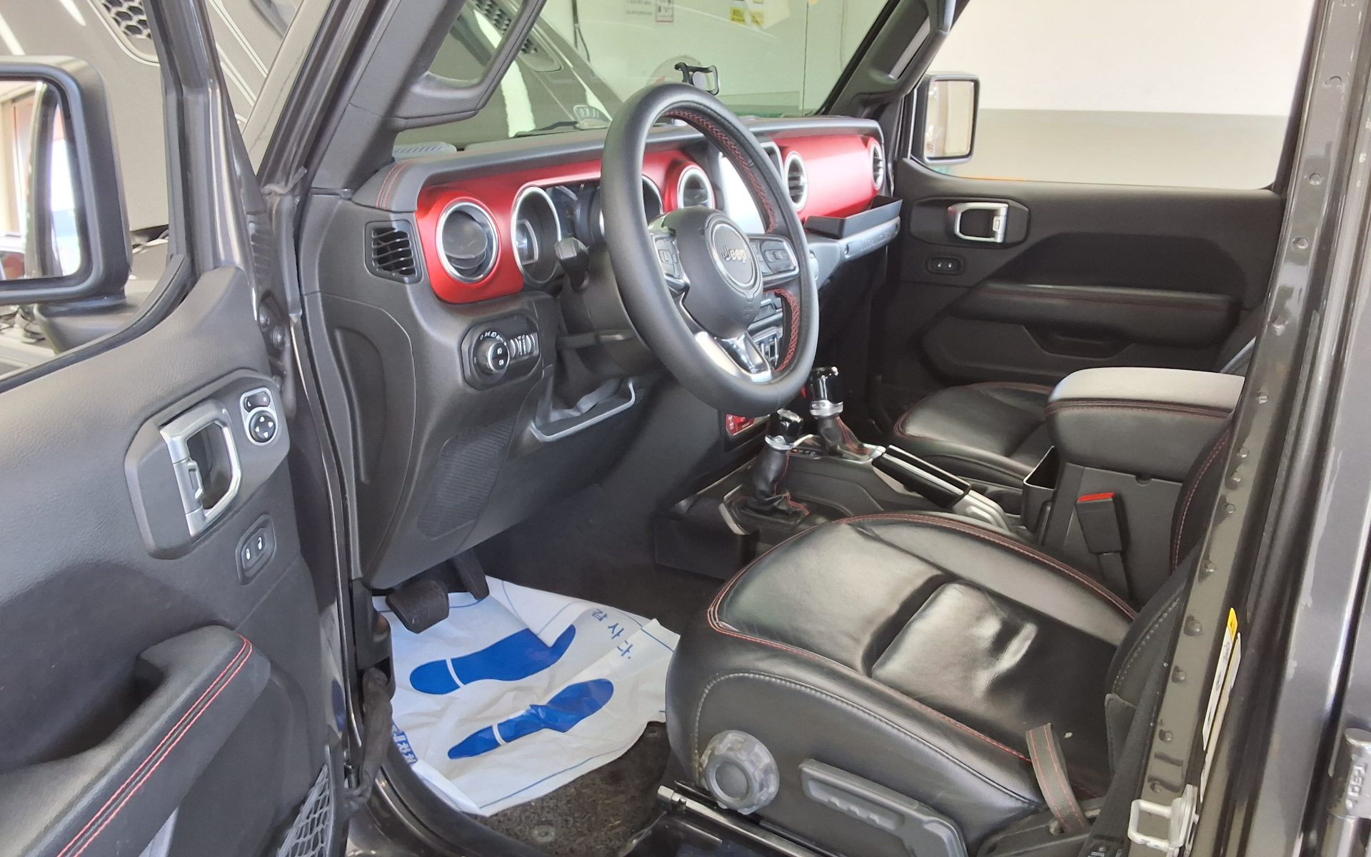 Jeep Wrangler 2019 - Image 9