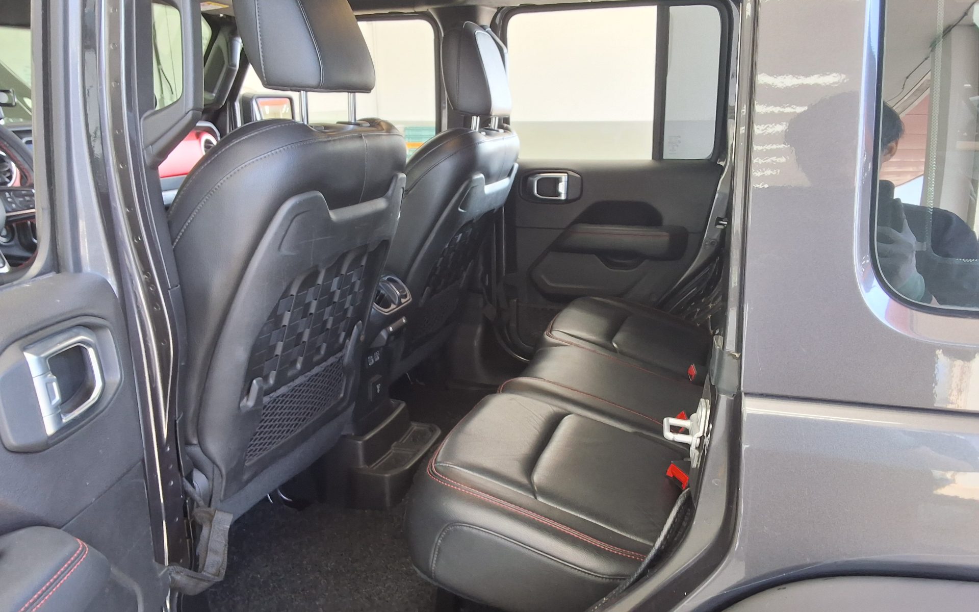 Jeep Wrangler 2019 - Image 11