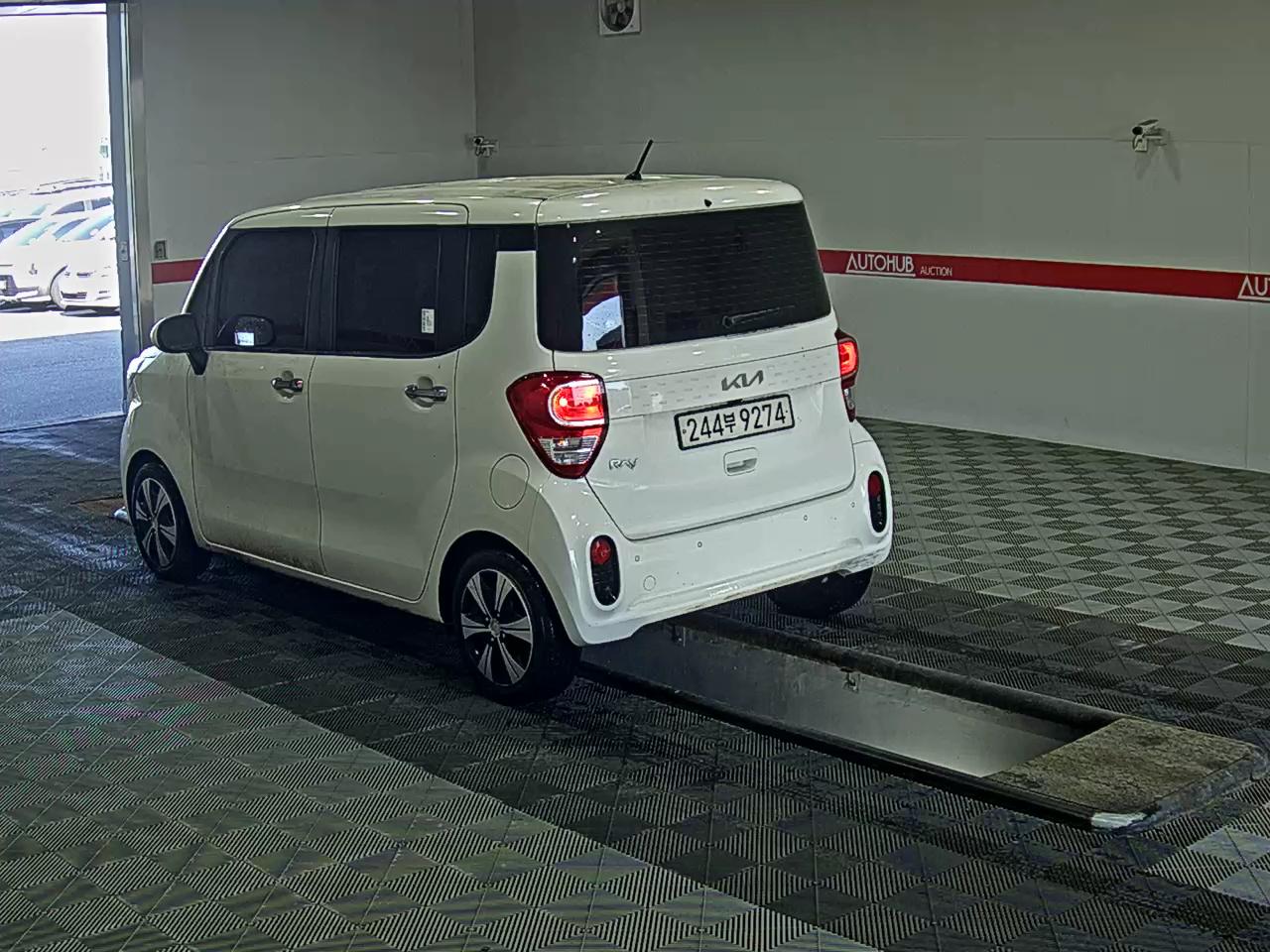 Kia Other 2022 - Image 5