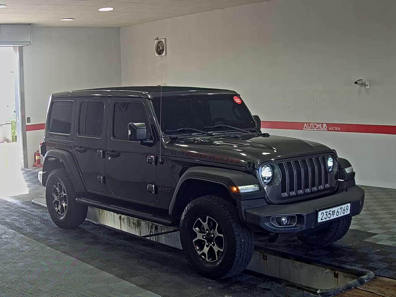 Jeep Wrangler 2019 - Image 2