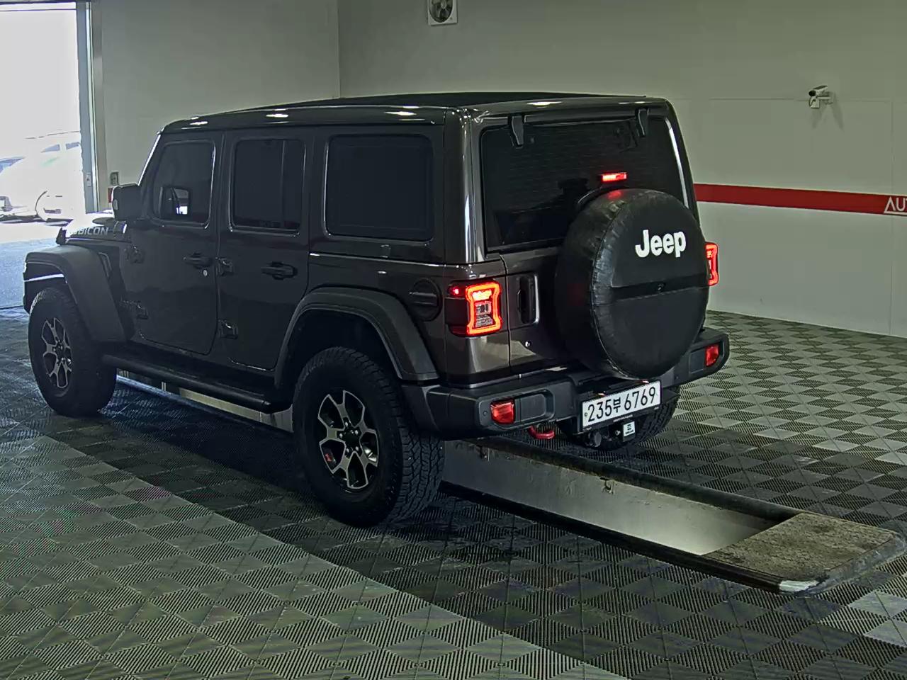 Jeep Wrangler 2019 - Image 5