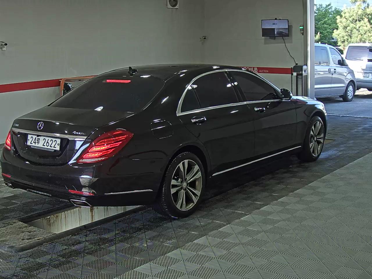 Mercedes-Benz S-Class 2015 - Image 4