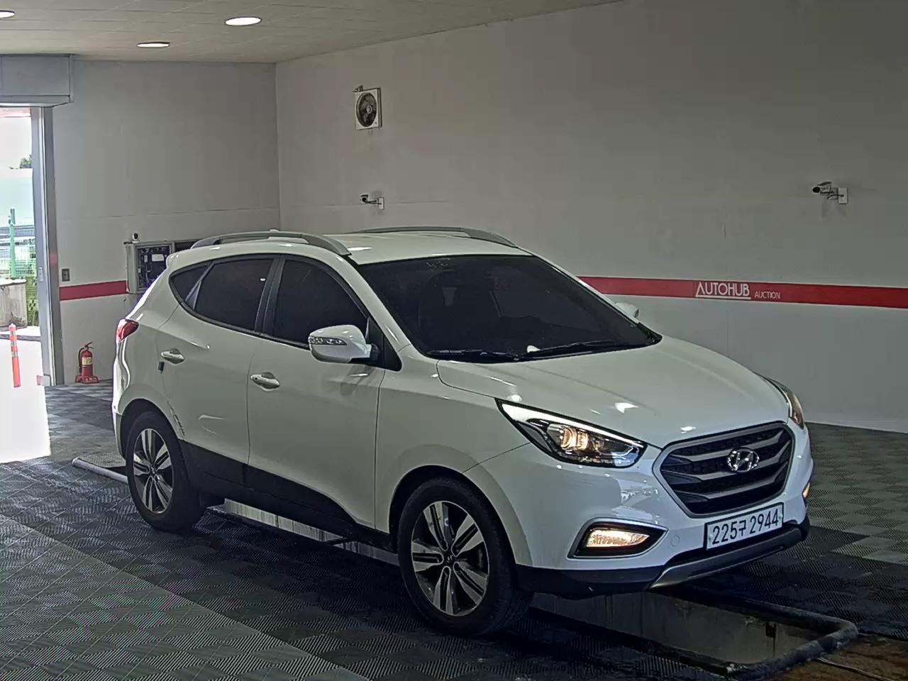 BMW IX 2015 - 이미지 2