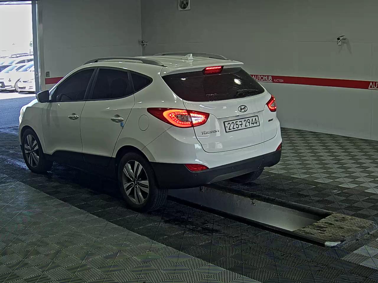 BMW IX 2015 - 이미지 5