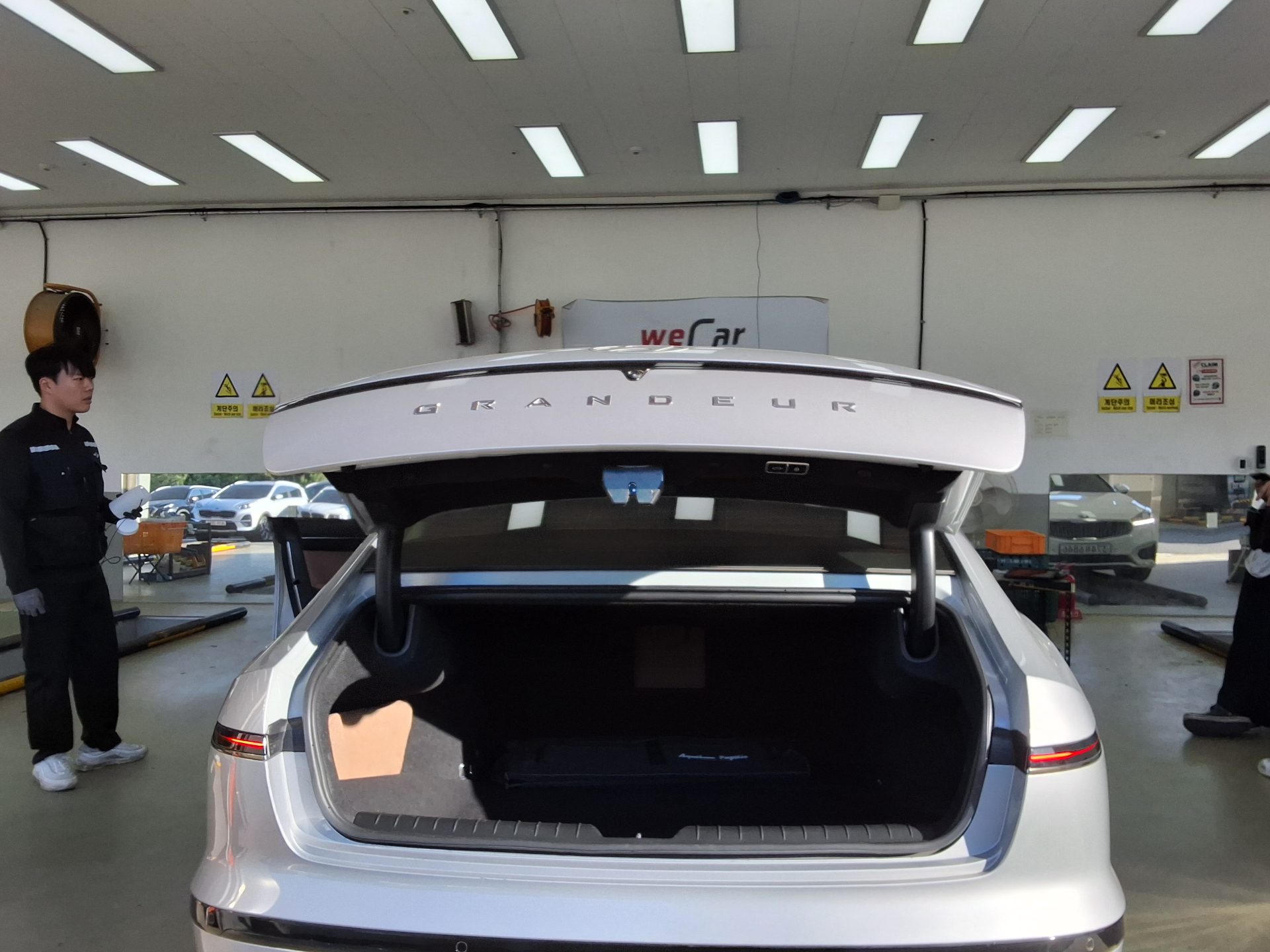 Hyundai Grandeur 2023 - Image 14