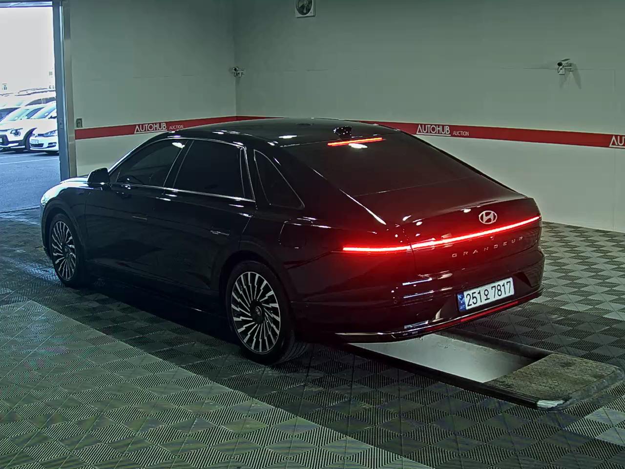Hyundai Grandeur 2023 - Image 5