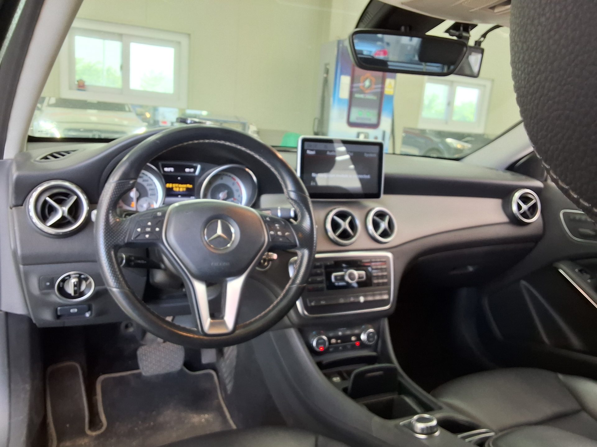 2015 - mercedes-benz 200