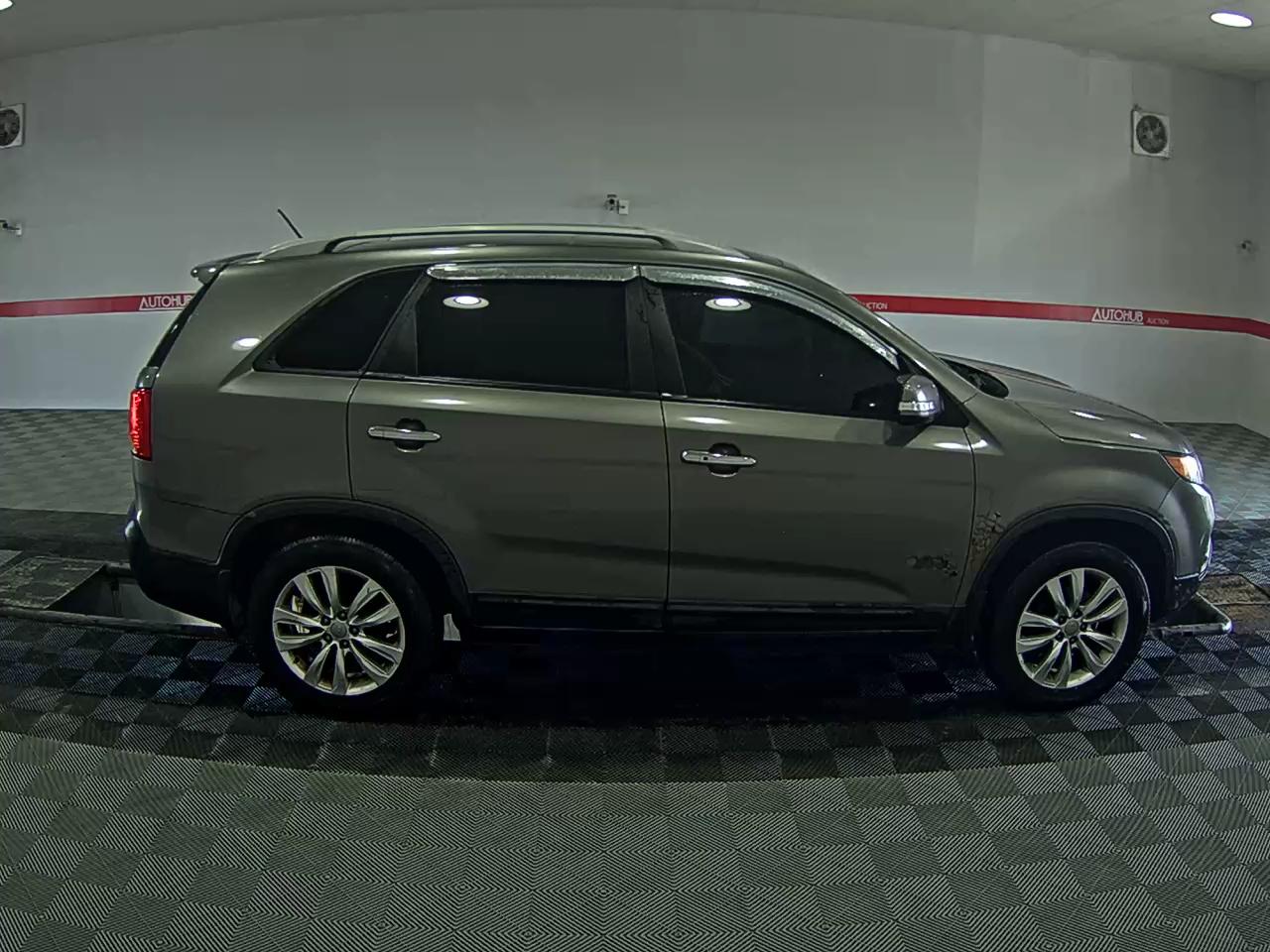 Kia Sorento - 3