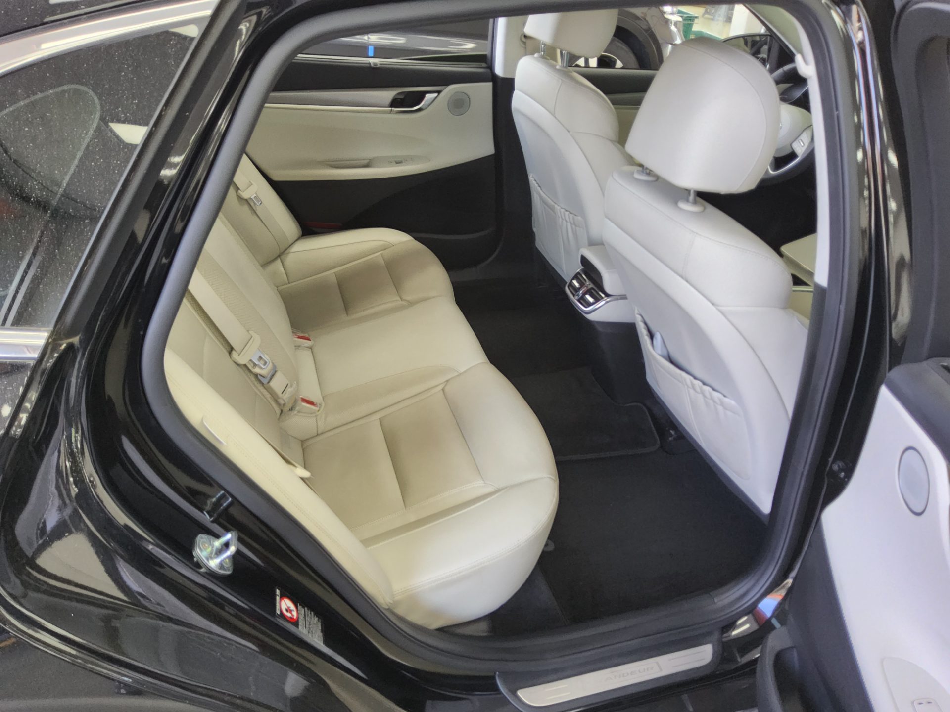 2023 - hyundai grandeur