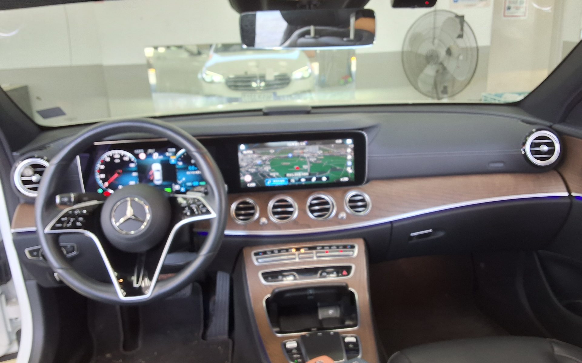 2023 - mercedes-benz e220d