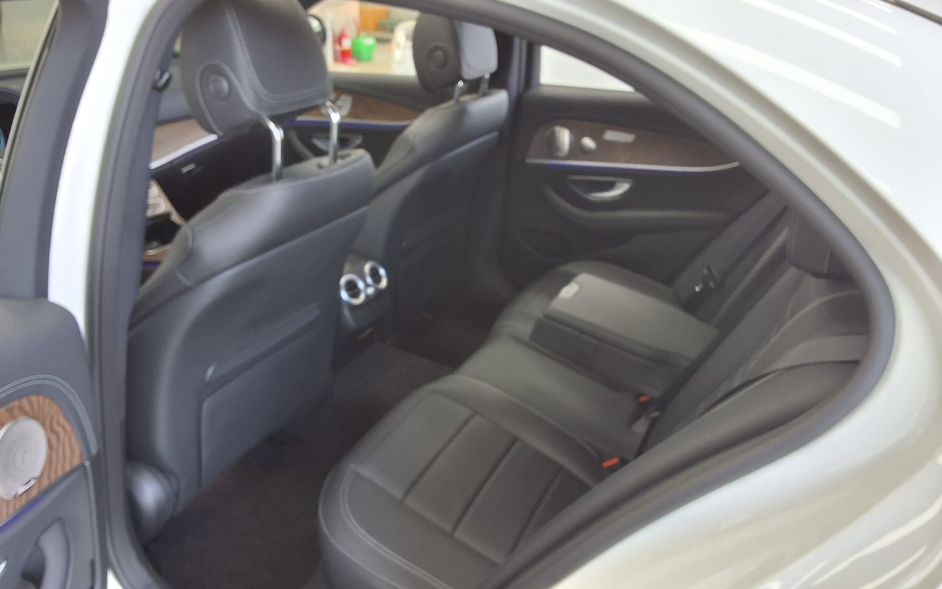 2023 - mercedes-benz e220d
