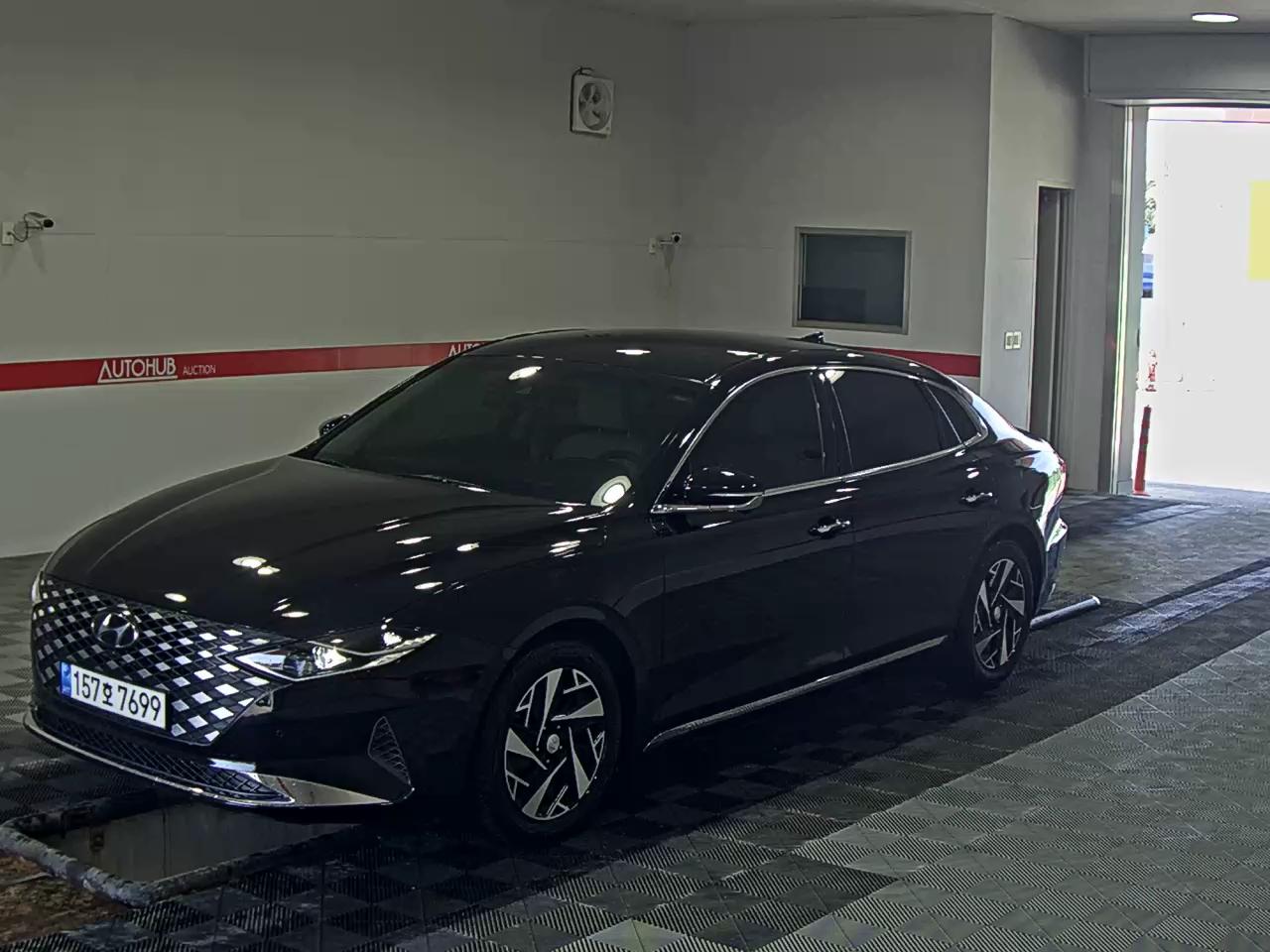 HYUNDAI GRANDEUR HEV