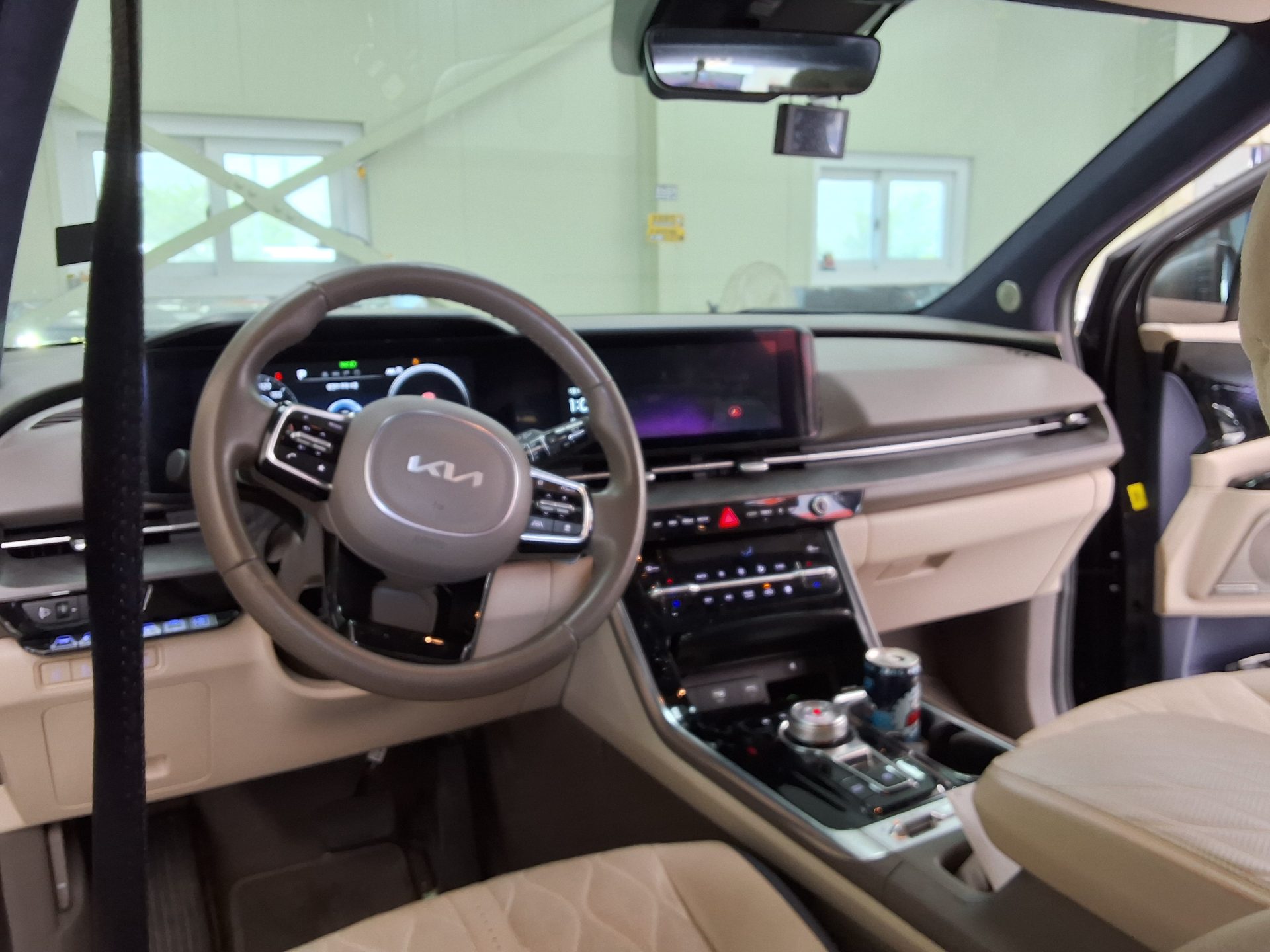 2023 - kia carnival